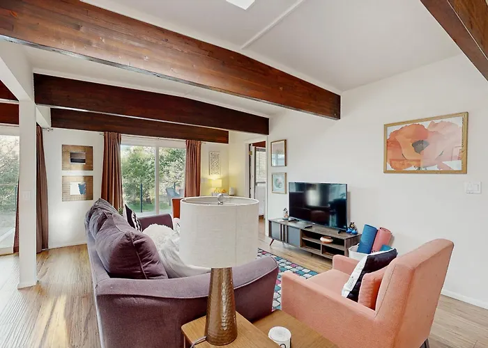 Holiday home Manzanita Hideaway *