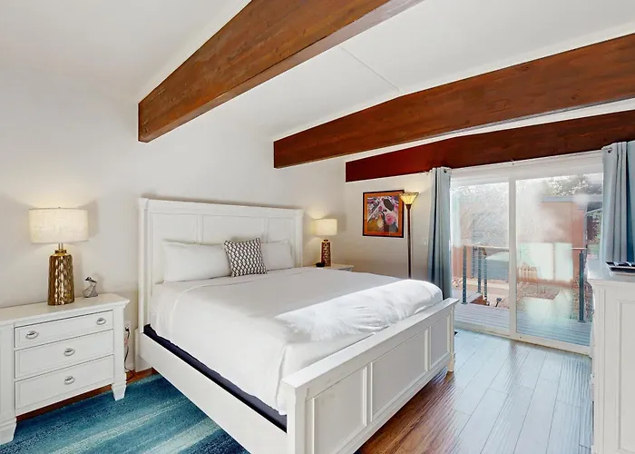 Manzanita Hideaway Holiday home *